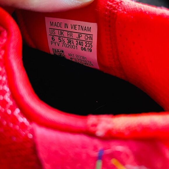 NEW adidas Solar HU Glide x Pharrell Power Red 2019 NWT Mens 6, Womens 7, UK 5.5 - Picture 13 of 13